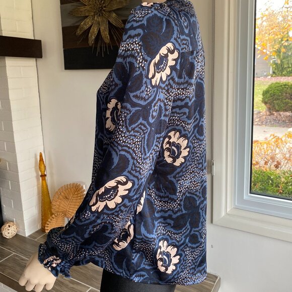 Ted Baker Oversize Floral Black Blue Ecru Blouse Sz Sm - Picture 2 of 10